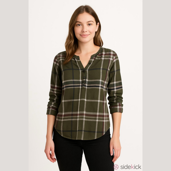 Universal Thread Tops - ✨Universal Thread Green Plaid Button Down Shirt